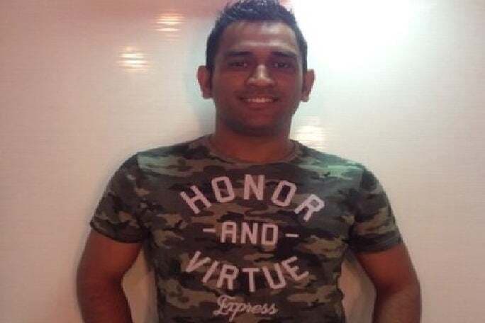 धौनी विदेशी सरजमीं पर सबसे फिसड्डी कप्तान!