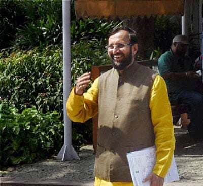 भाजपा का सोनिया पर पलटवार, कांग्रेस सबसे सांप्रदायिक