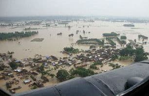 यूपी:750 से अधिक गांव बाढ की चपेट में