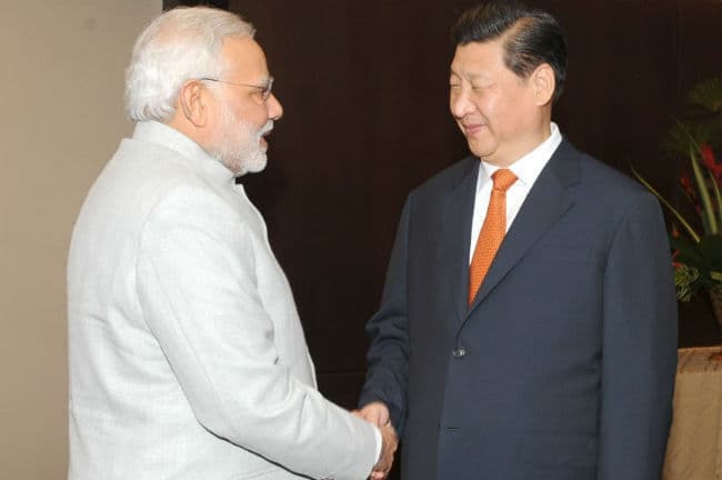 मोदी की तरह ही चीन में नेता बन उभरे हैं शी चिनपिंग