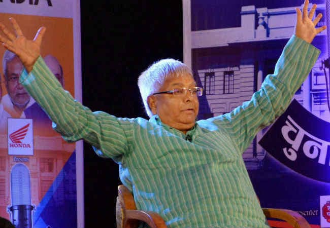 चुनाव आयोग ने भेजा लालू को नोटिस