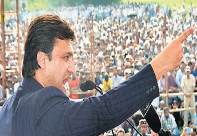 अकबरुद्दीन ओवैसी के बिगड़े बोल, PM मोदी को बताया शैतान व जालिम