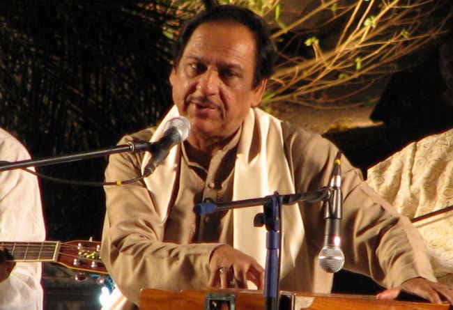 गुलाम अली का संगीत समारोह रद्द किए जाने की बॉलीवुड हस्तियों ने की निंदा