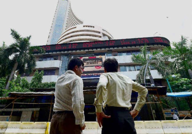 शेयर बाजार में उछाल, सेंसेक्स 27,000 के पार