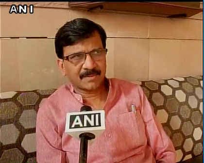 गुलाम अली के मुद्दे पर राजनीति कर रहे हैं केजरीवाल और ममता : संजय राउत