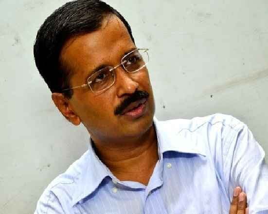 केजरीवाल ने घूस के आरोपी मंत्री को किया बर्खास्त, CBI जांच की सिफारिश