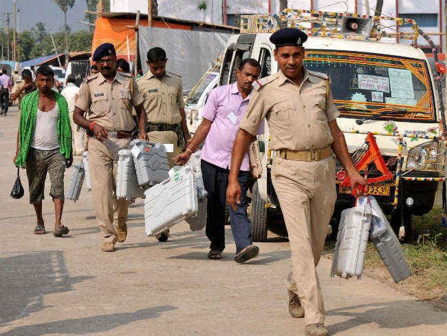 बिहार चुनाव : पढिए पहल चरण की 49 सीटों के मुकाबले का पूरा हाल