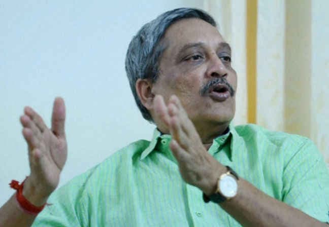 दादरी जैसी घटनाओं से एनडीए की छवि को आघात : मनोहर पर्रिकर