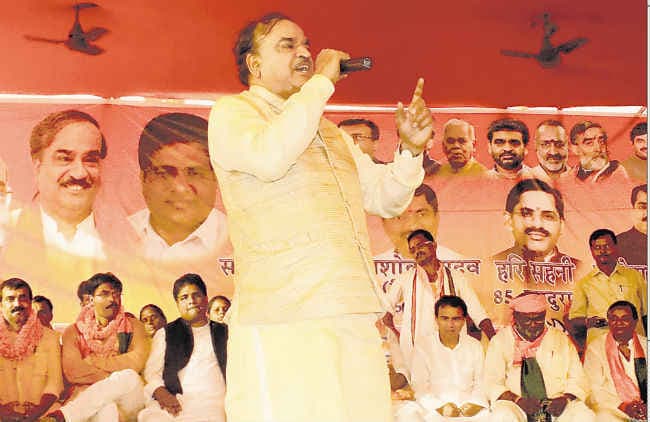 पीएम ने दिया पैकेज, लालू ने किया सिर्फ लीकेज : अनंत