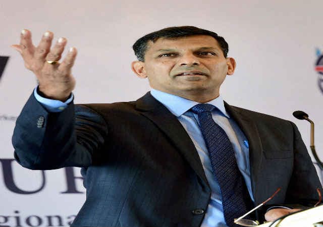 रघुराम राजन ने IMF की आलोचना की