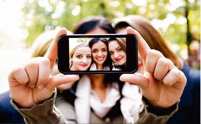 एम्प-मी से जोड़ें कई मोबाइल, लें फुल स्पीकर का मजा