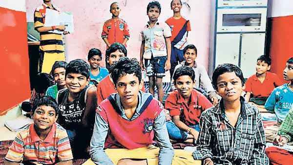 जानें ''कराची'' से ''रांची'' कैसे पहुंचा पाक का रमजान