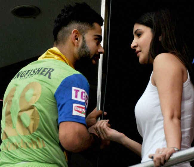 विराट कोहली संग शादी की अफवाह को अनुष्का ने किया खारिज