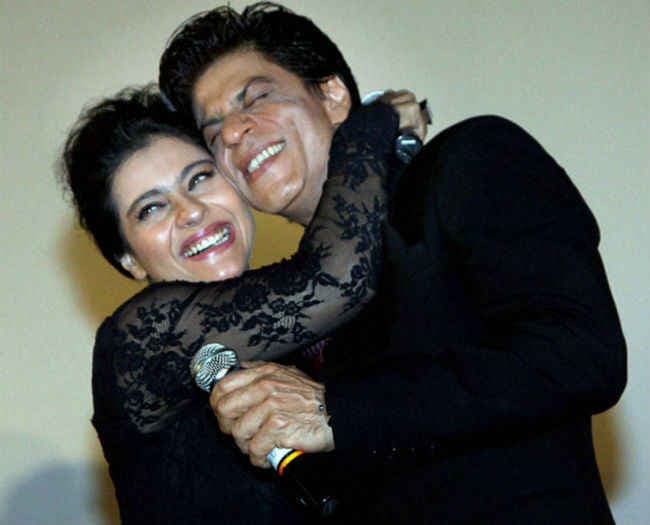 शाहरुख-काजोल की ''दिलवाले'' की एडवांस बुकिंग शुरू, वीडियो