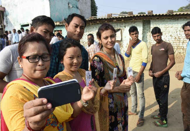 जानिए : आखिर क्यों हो रहा बिहार में शांतिपूर्ण मतदान