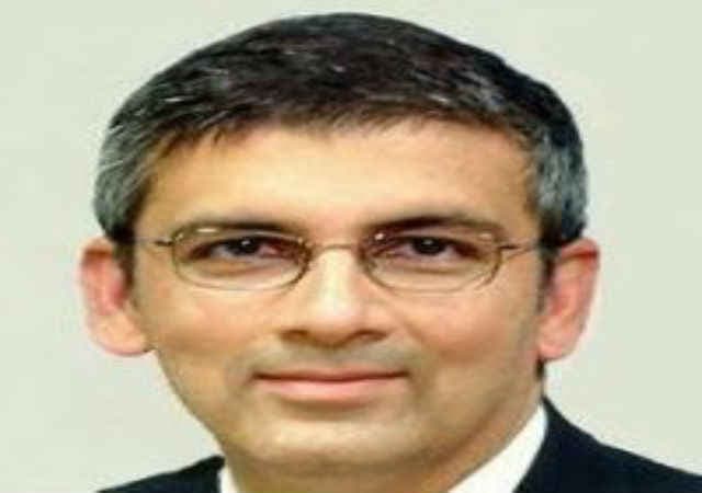 स्पाइसजेट के COO संजीव कपूर का इस्तीफा