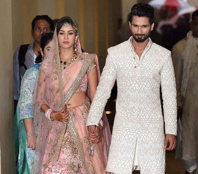 देखें, शाहिद-मीरा की पहली करवाचौथ सेल्फी