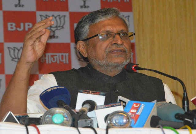 आठ नवंबर को लालू की वैलिडिटी खत्म हो जाएगी : सुशील मोदी