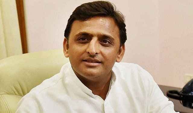 मुख्यमंत्री अखिलेश ने लिखा प्रधानमंत्री मोदी को खत