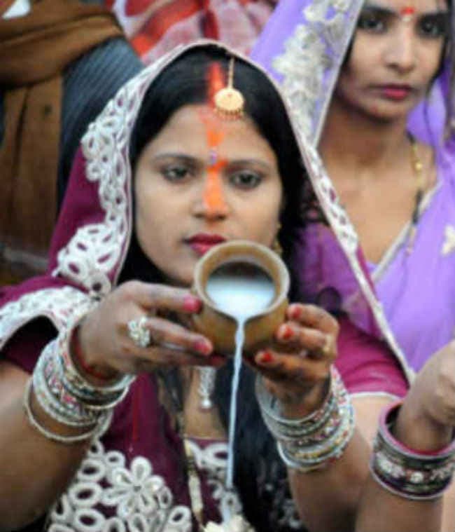 नहाय-खाय के साथ आज से छठ व्रत शुरू