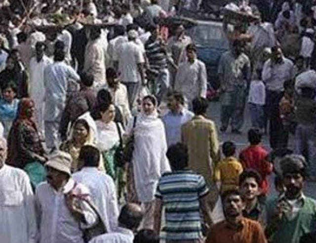 जनसंख्या वृद्धि को रोकने में बुरी तरह विफल रहा है पाकिस्तान...