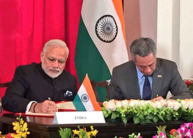 सिंगापुर के राष्ट्रपति से मिले मोदी
