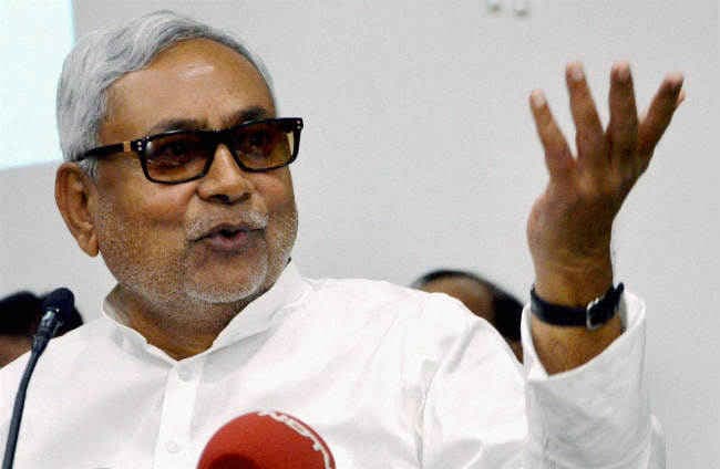 बिहार में शराब बंदी, नीतीश ने किया एलान