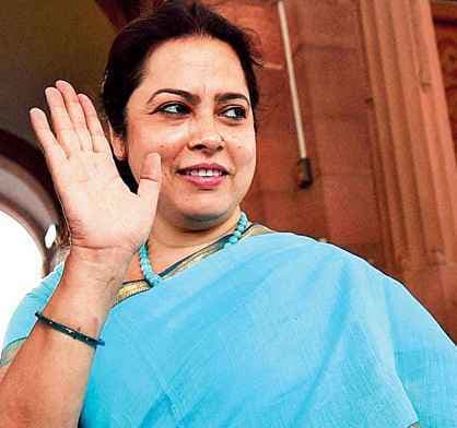 मीनाक्षी लेखी ने असहिष्णुता के मुद्दे पर कांग्रेस को घेरा