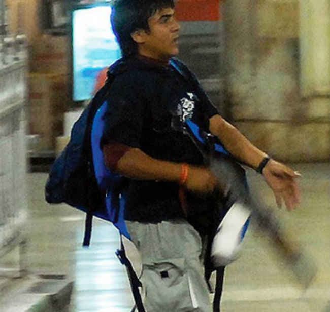 अजमल कसाब मरा नहीं जिंदा है!