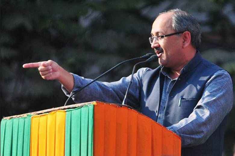 भाजपा का कानून तोड़ो आंदोलन सिद्धार्थनाथ सिंह को लगी चोट, कई कार्यकर्ता घायल