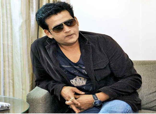 भोजपुरी अभिनेता रविकिशन शूटिंग के दौरान हुए घायल