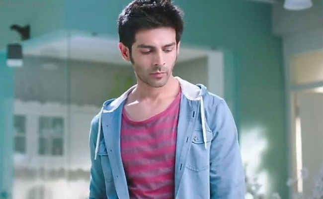 हर फ्राइडे तकदीर बदलती है : कार्तिक आर्यन