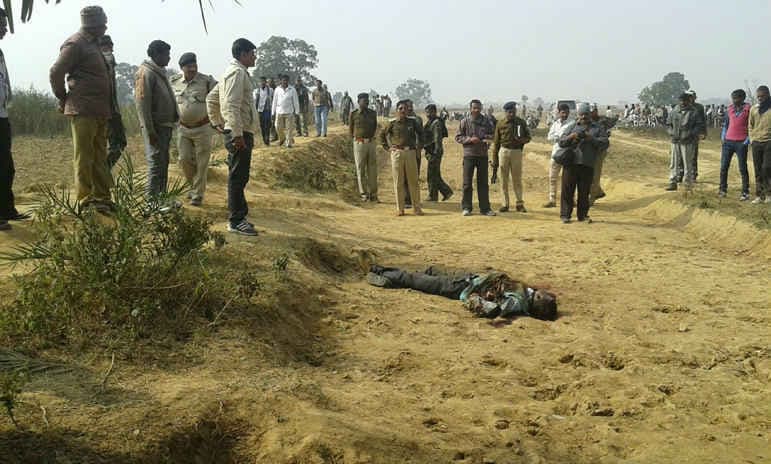 अपराधियों ने की पूर्व नक्सली की हत्या