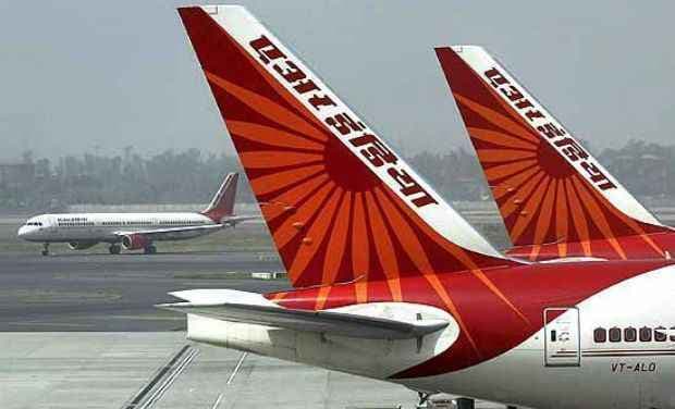 एयर इंडिया ने 19 छात्रों को US जाने से रोका