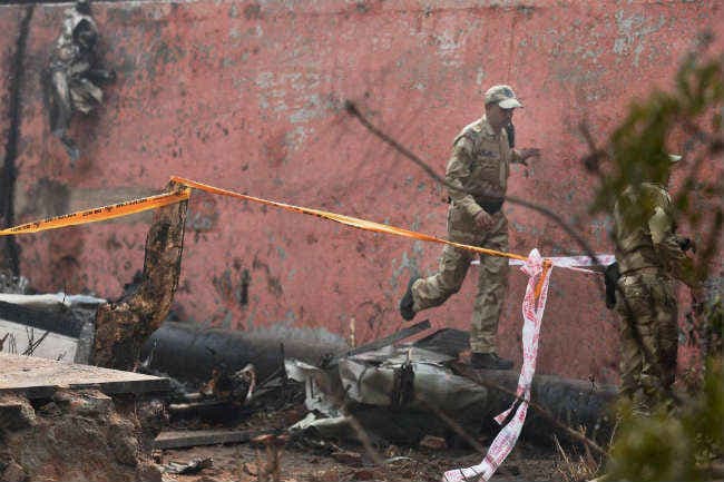 बीएसएफ के इसी विमान से यात्रा करने वाले थे किरन रिजिजू !