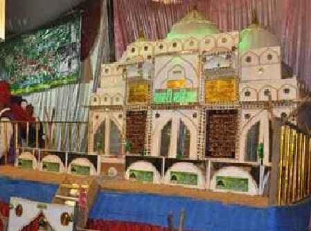 अयोध्या में बाबरी मस्जिद बनाने के लिए मॉडल तैयार, पत्थर का जवाब पत्थर से देने की तैयारी