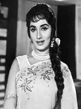 60 के दशक की मशहूर अभिनेत्री साधना का निधन