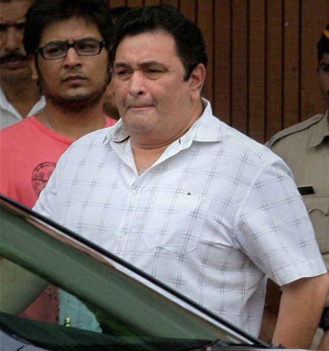 जानें अब कौन से ट्वीट को लेकर घिरे ऋषि कपूर ?