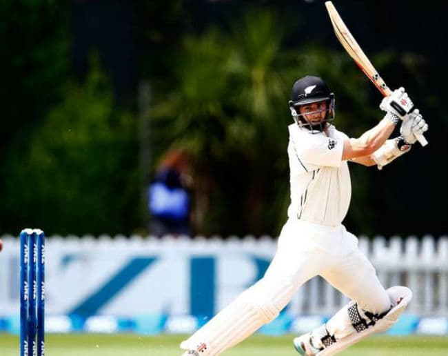 केन विलियमसन ने न्यूजीलैंड को संभाला