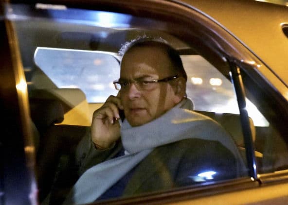 जम्मू-कश्मीर: जेटली ने विवादित मुद्दों को अलग रखने के दिए संकेत