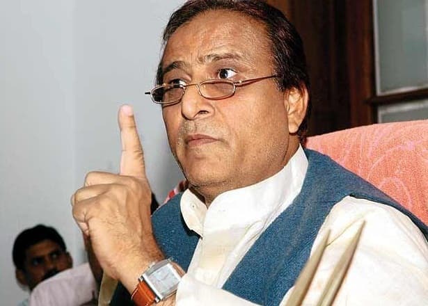 भाजपा ने कहा, मुलायम के जन्मदिन का खर्च आजम खां से वसूला जाए