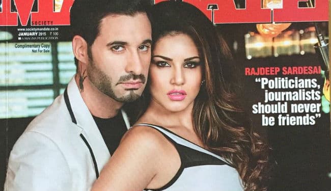 OMG! ये कहां फस गईं हॉट सनी लियोन