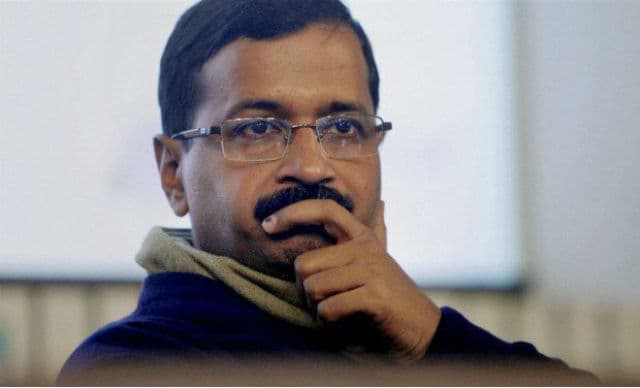 बिना इजाजत तस्वीर के इस्तेमाल पर किरण बेदी ने केजरीवाल को भेजा कानूनी नोटिस