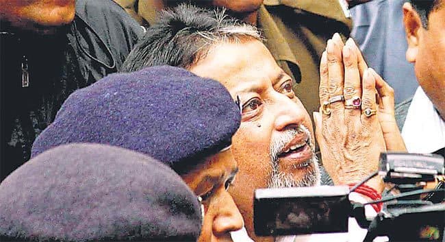 सारधा घोटाला: मुकुल से पांच घंटे पूछताछ, फिर बुलाये जायेंगे