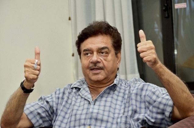 किरण बेदी की जगह हर्षवर्धन मुख्यमंत्री पद के उम्मीदवार होते तो अच्छा होताः शत्रुध्न सिन्हा