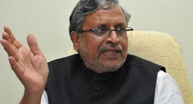 बिहार की स्थिति की जानकारी देने सुशील कुमार मोदी दिल्ली रवाना