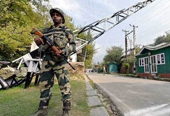 बीते आठ माह में जम्मू कश्मीर में सीमा पर संघर्ष विराम उल्लंघन की 685 घटनाएं