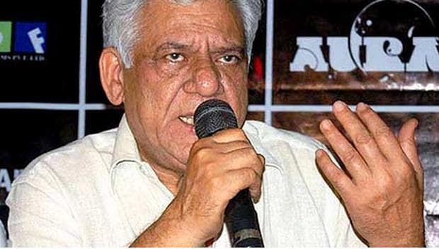 ओमपुरी ने जमीन विधेयक के विरुद्ध आंदोलन का किया समर्थन