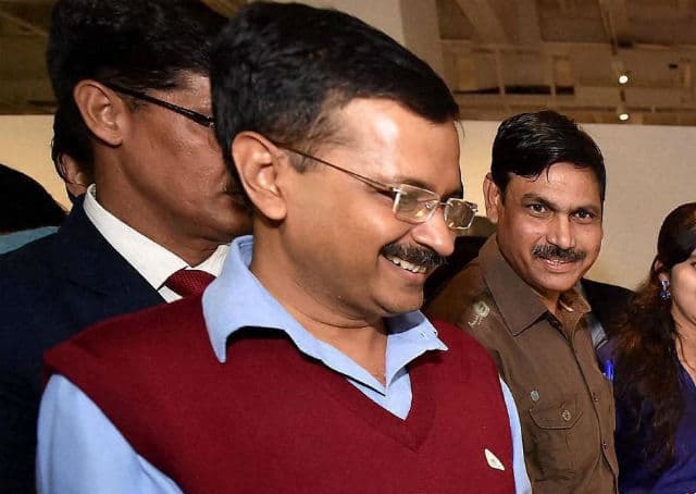 आप में आंतरिक कलह बढी, केजरीवाल ने इसे गंदी लडाई करार दिया