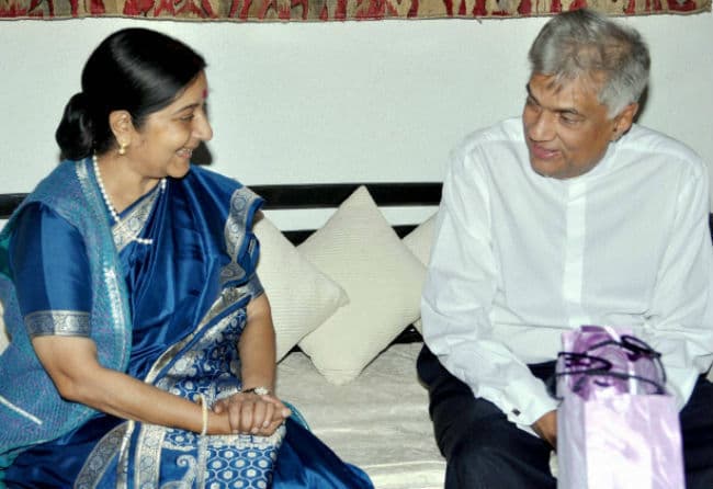 सुषमा स्वराज ने श्रीलंकाई PM के साथ उठाया मछुआरों का मुद्दा